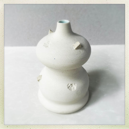 Luna Ruin Vase
