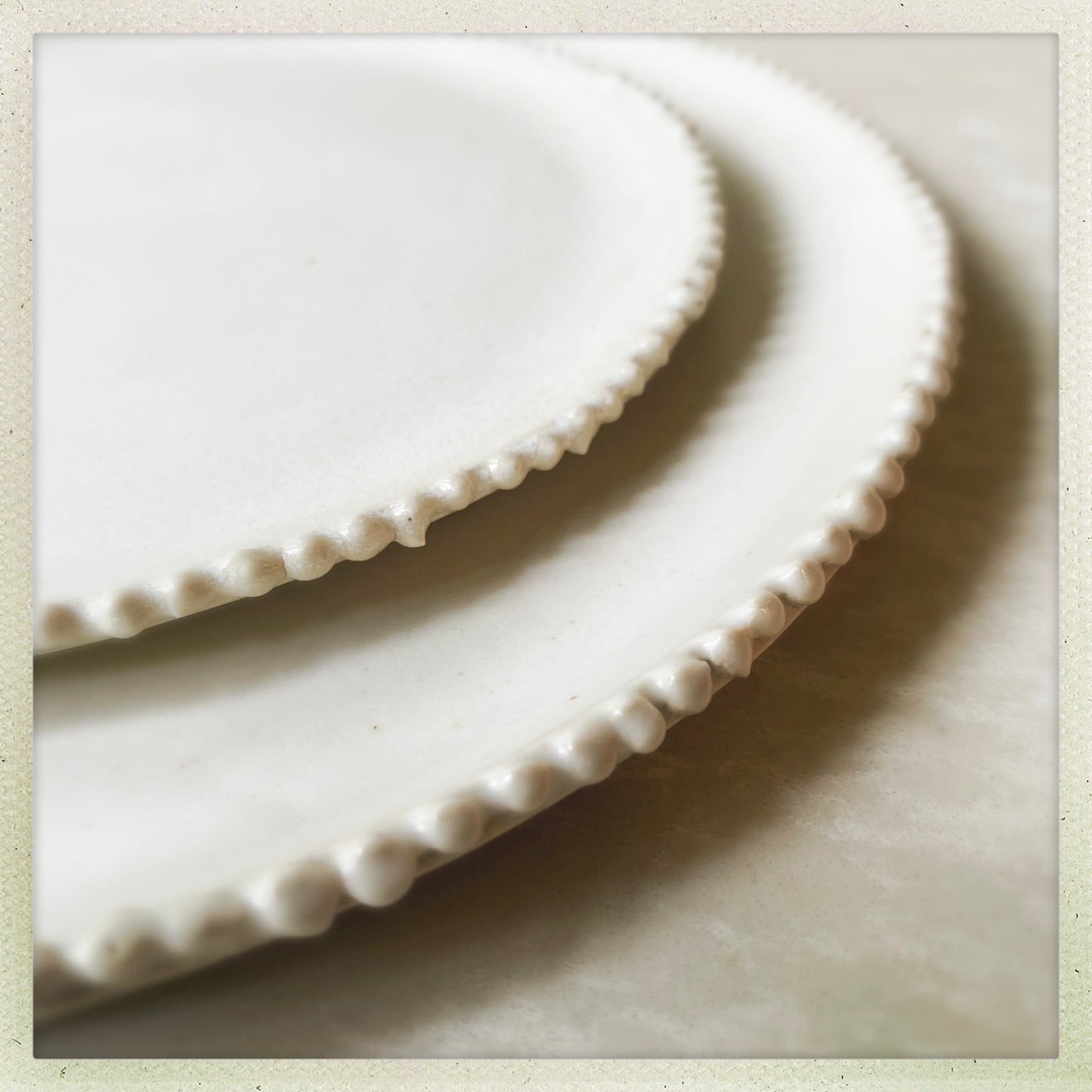 Pearl Plates